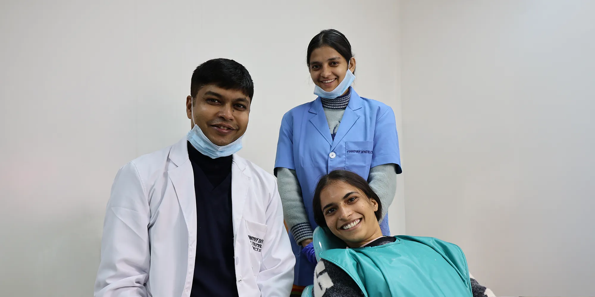 Dentist With Patient (7)