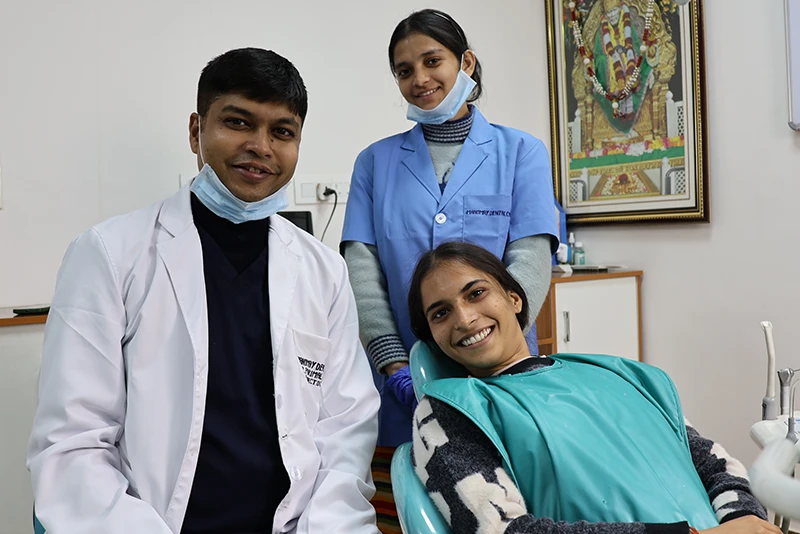 Dentist With Patient (5)